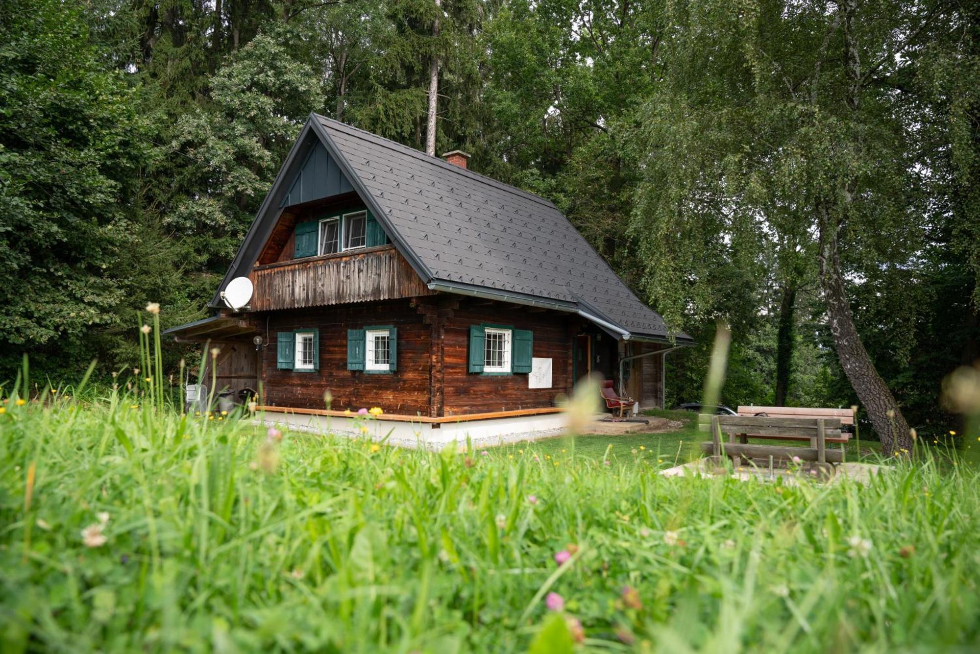 Gregor'S Ferienhaus Im Wald Edelschrott 外观 照片
