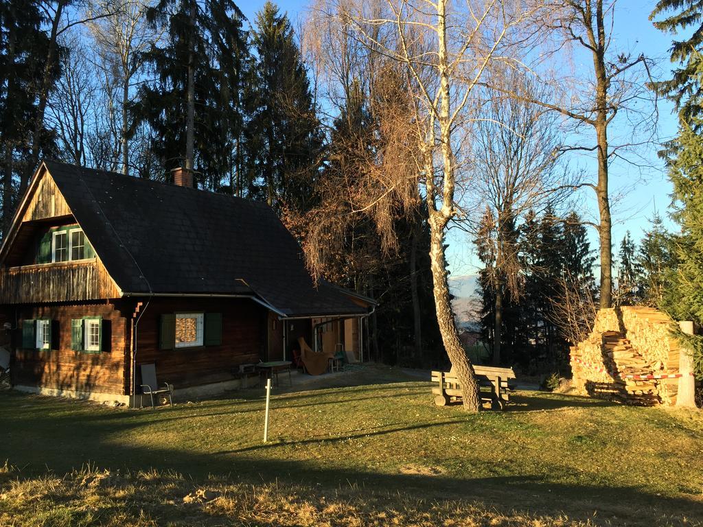 Gregor'S Ferienhaus Im Wald Edelschrott 外观 照片